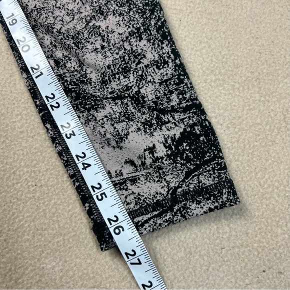 Athleta Tights Women's Medium Gray 7/8 Glades Ultra High Rise Elation Flagstone - Picture 3 of 10